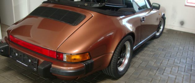 Porsche 911 Cabrio Lack L40 Interne Nr. 00646